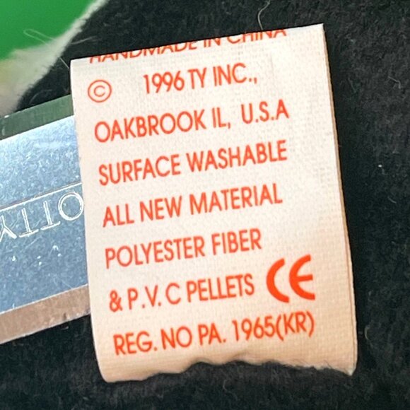 Ty Beanie Baby Lot of 6 Ocean Beanbag Plush Stuffed Animals Fish Walrus Crab 90s - Picture 8 of 15